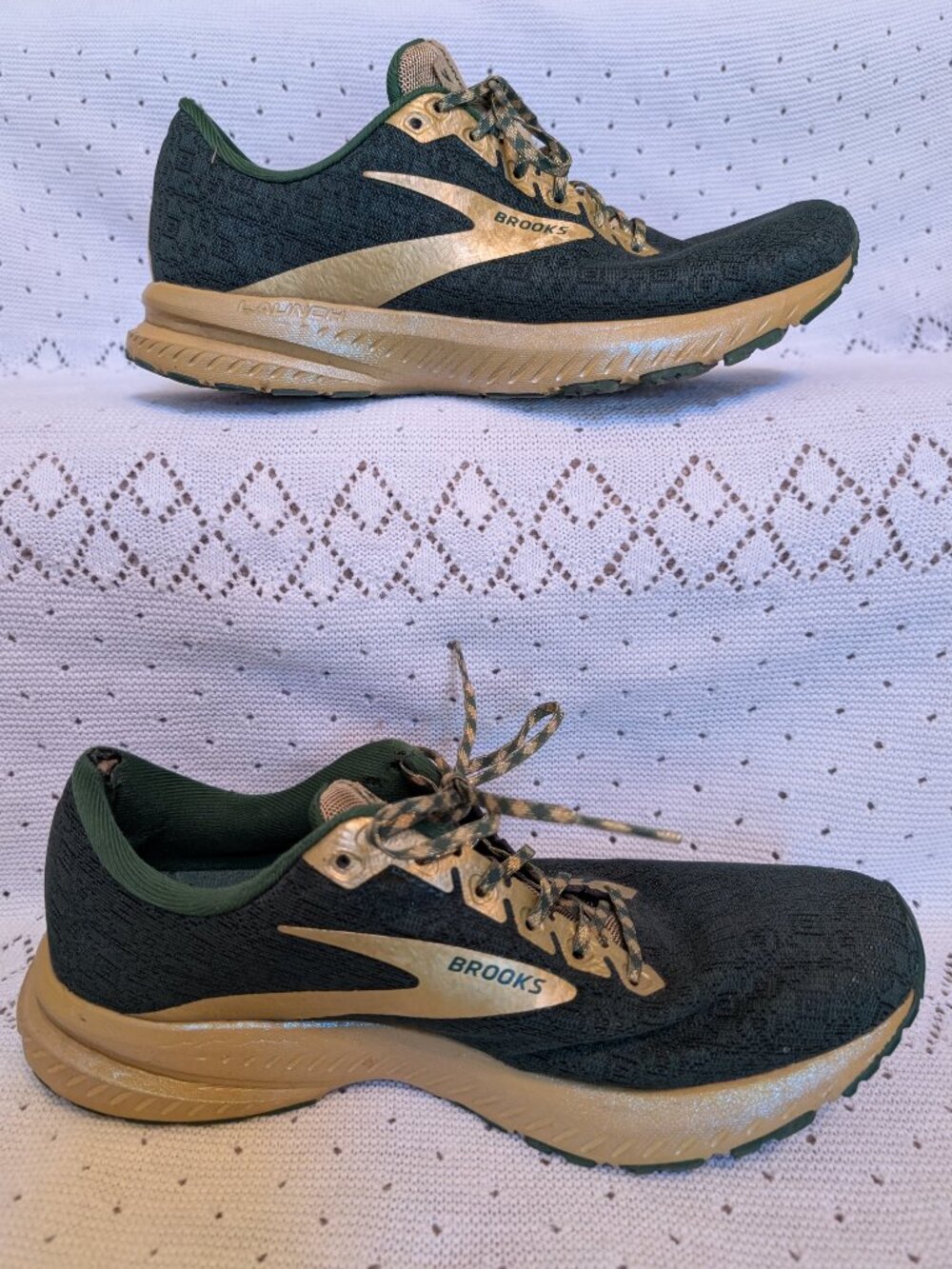 Brooks Launch 7 running shoe Run Lucky St. Patricks Day Green gold size 9 - Picture 8 of 11